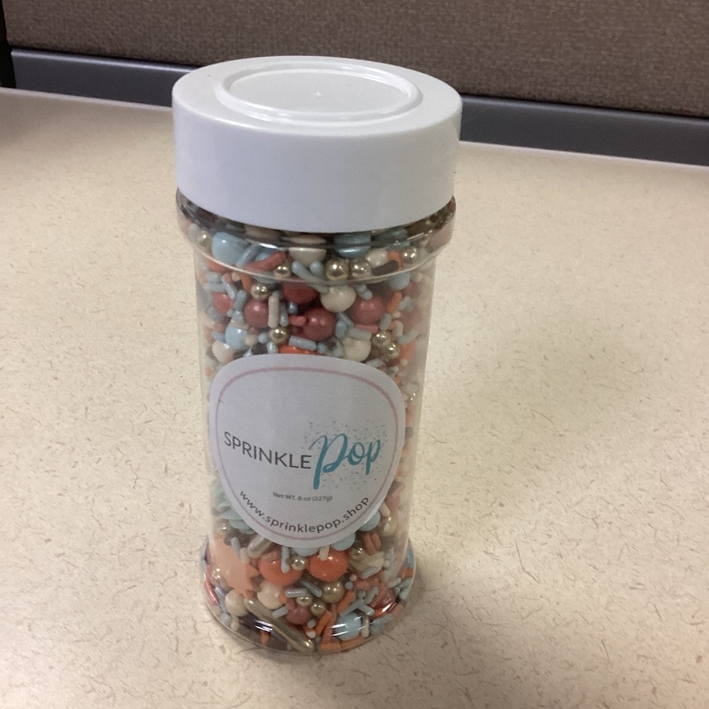 Sprinkle Pop - Pumpkin Carriage Sprinkles Mix - 8 oz. container